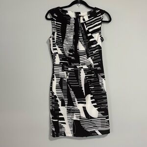 Lori Michaels Sleeveless Dress Size Small Black and White